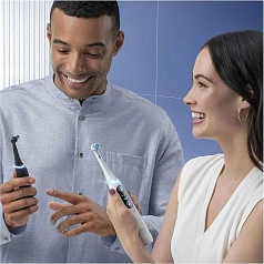 Электрическая зубная щетка Oral-B iO Series 8N Black