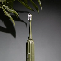 Электрическая зубная щетка Revyline RL 060 Зелёная