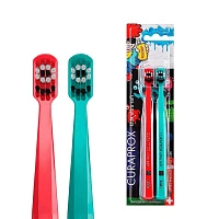 Набор зубных щёток Curaprox 5500 Duo 2 Graffiti Edition 2023 от 4-х лет - изображение 1