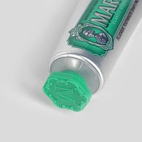 Зубная паста Marvis Classic Strong Mint Классическая мята 25 мл - изображение 9