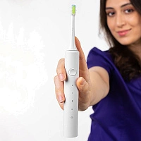 Электрическая зубная щетка Revyline RL 040 Белая