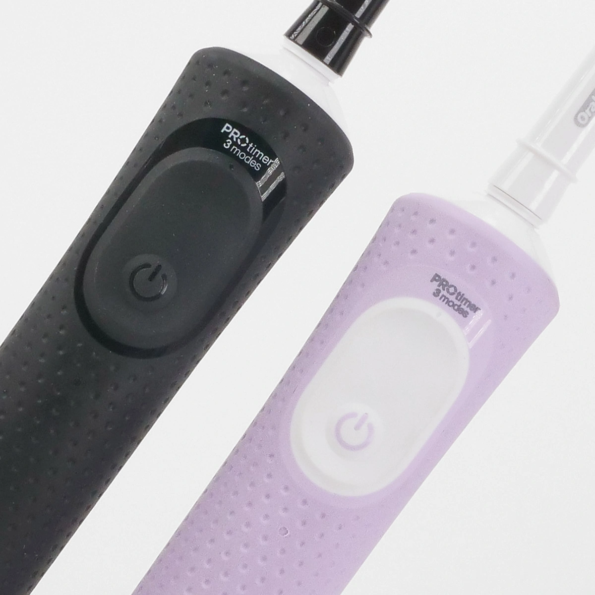 Набор из двух электрических зубных щеток Oral-B Vitality Pro X Clean (Чёрная, Лиловая)