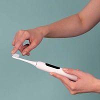 Электрическая зубная щетка Revyline RL 045 White