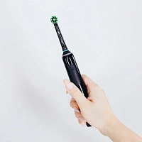 Электрическая зубная щетка Oral-B Pro 3 3500 Cross Action Black - изображение 10