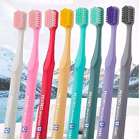 Зубная щетка Pesitro UltraClean 12680 Feather Soft