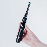 Электрическая зубная щетка Oral-B iO Series 10 Black - изображение 5